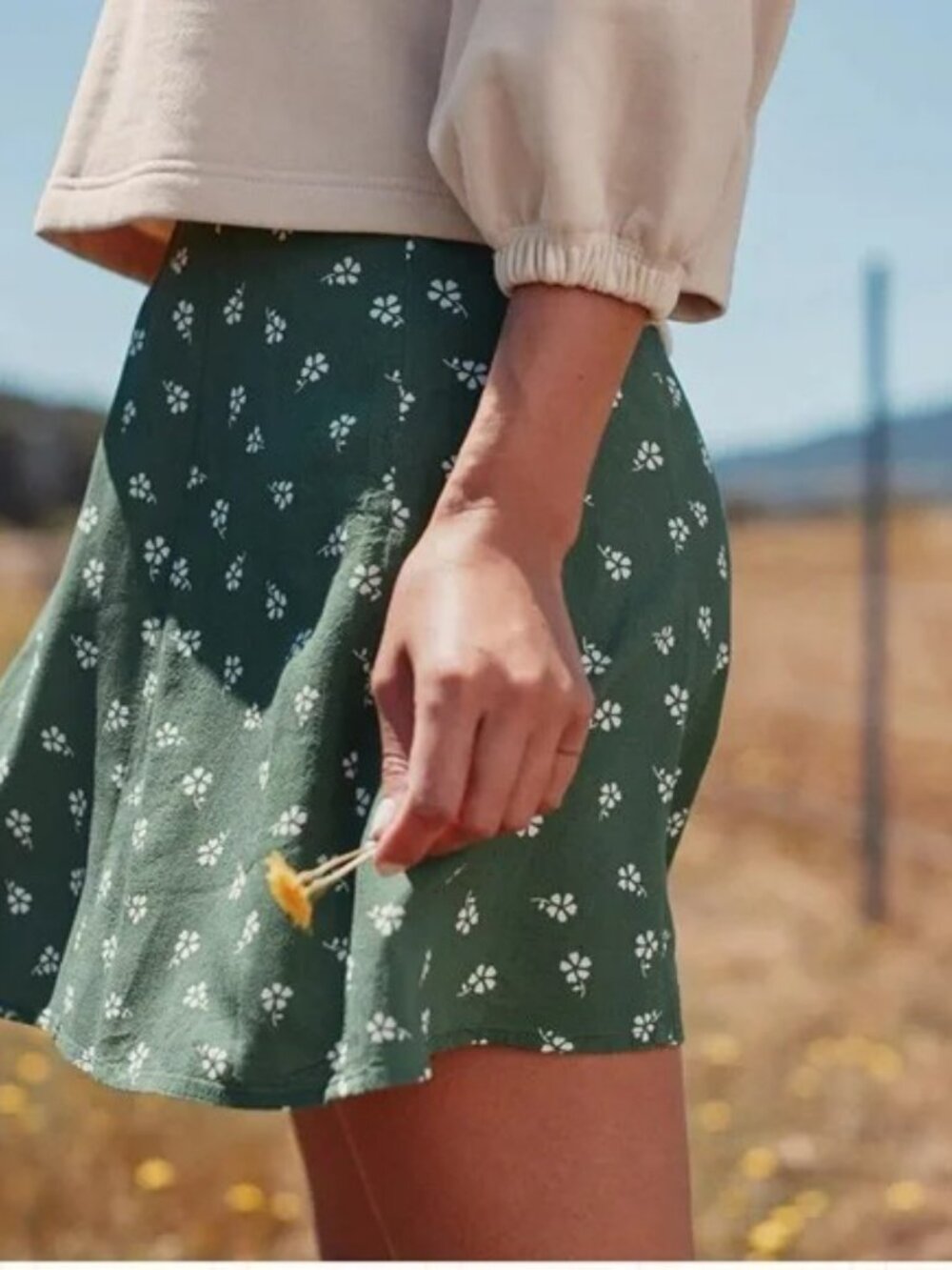 Marine Layer Bonnie Green Modern Floral Mini Skirt Women Size 4 Girly Flirty